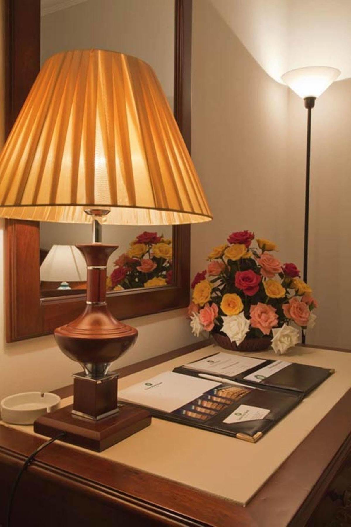 Green Park Hotel Hanoï Extérieur photo